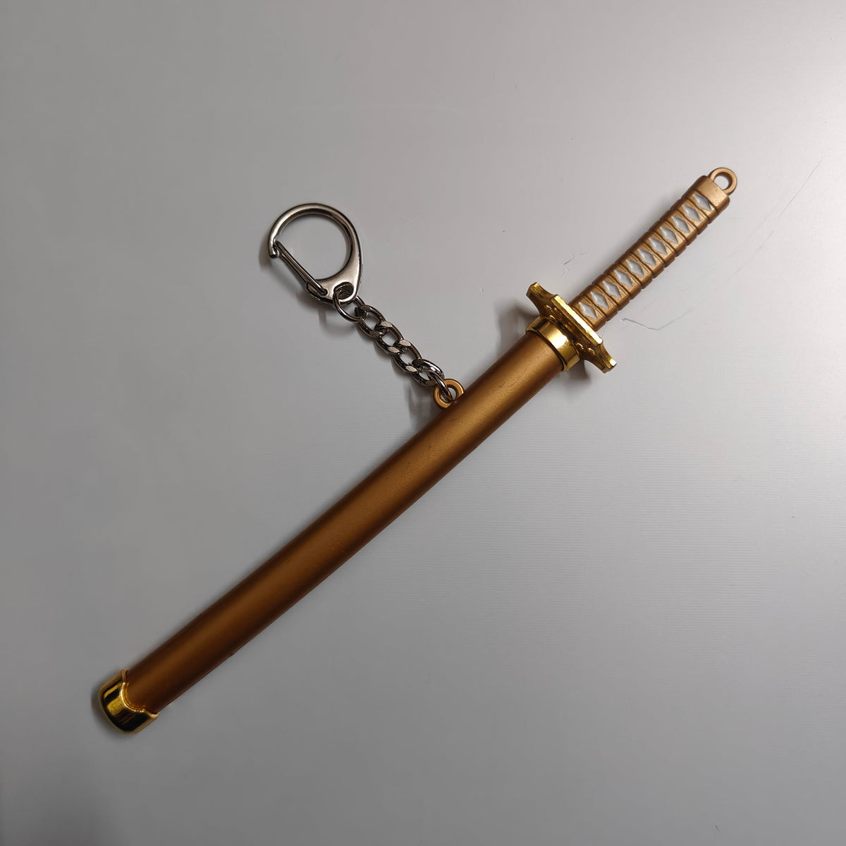 Roronoa Zoro Mini Katana Sword Keychain – Iconic Golden Blade | One Piece