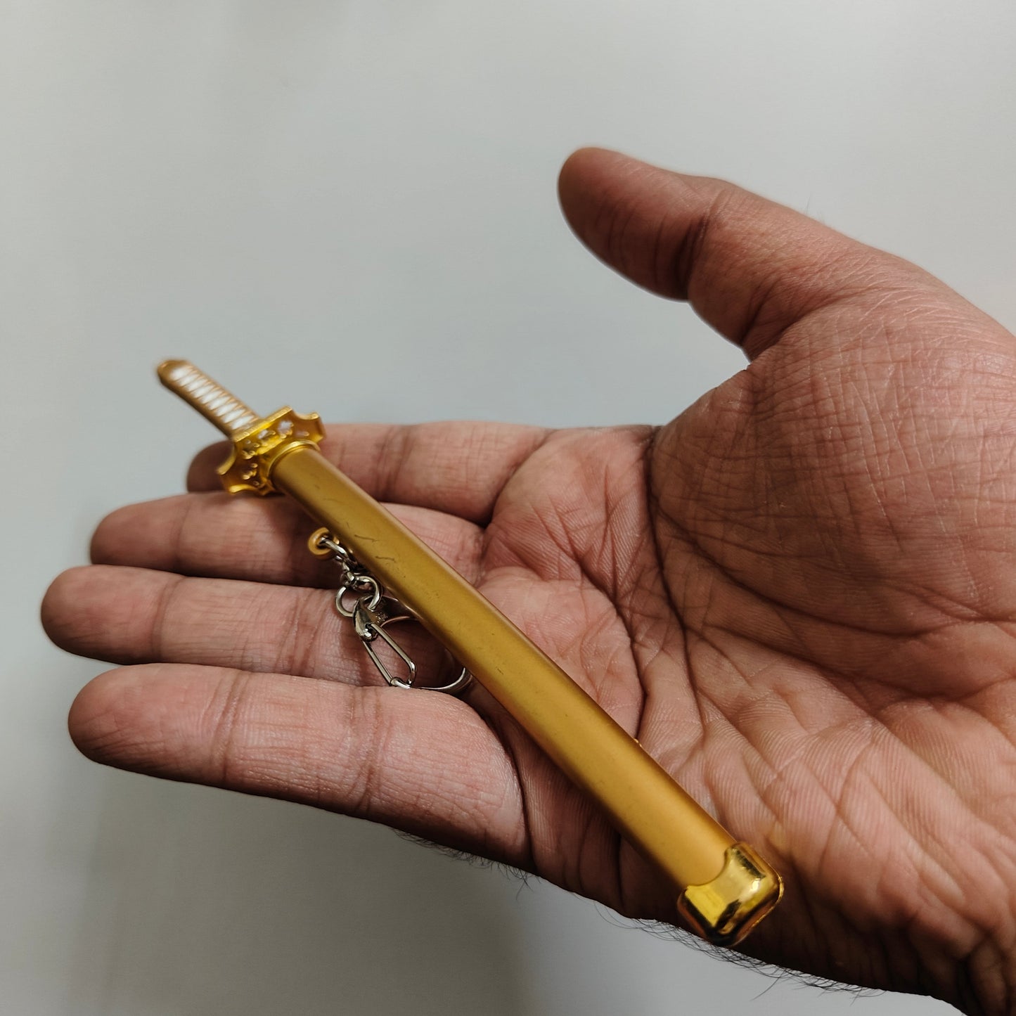 Roronoa Zoro Mini Katana Sword Keychain – Iconic Golden Blade | One Piece