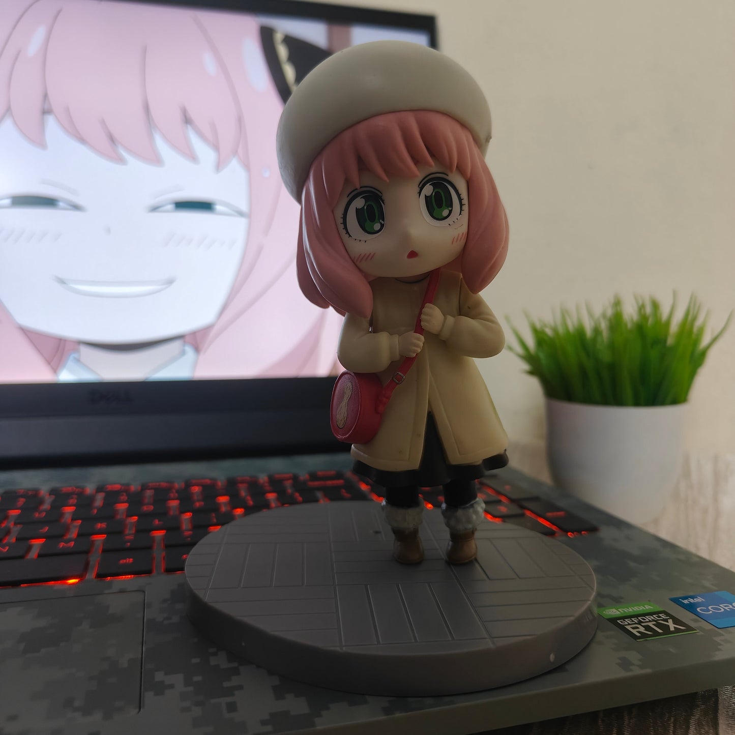 Anya Forger Winter Day Out Figure – Spy × Family
