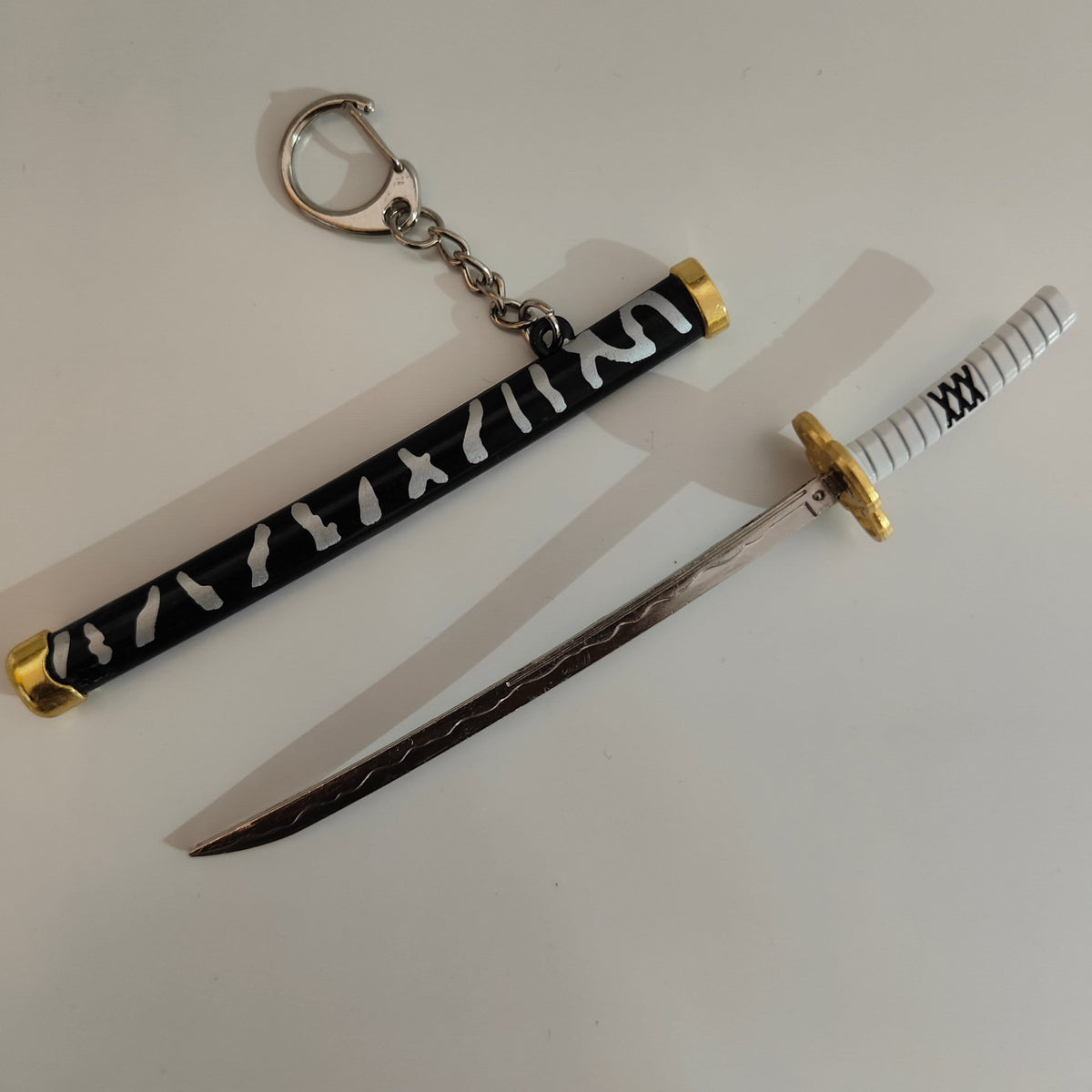 Sanemi Shinazugawa Mini Katana Sword Keychain – Wind Hashira Nichirin Blade | Demon Slayer