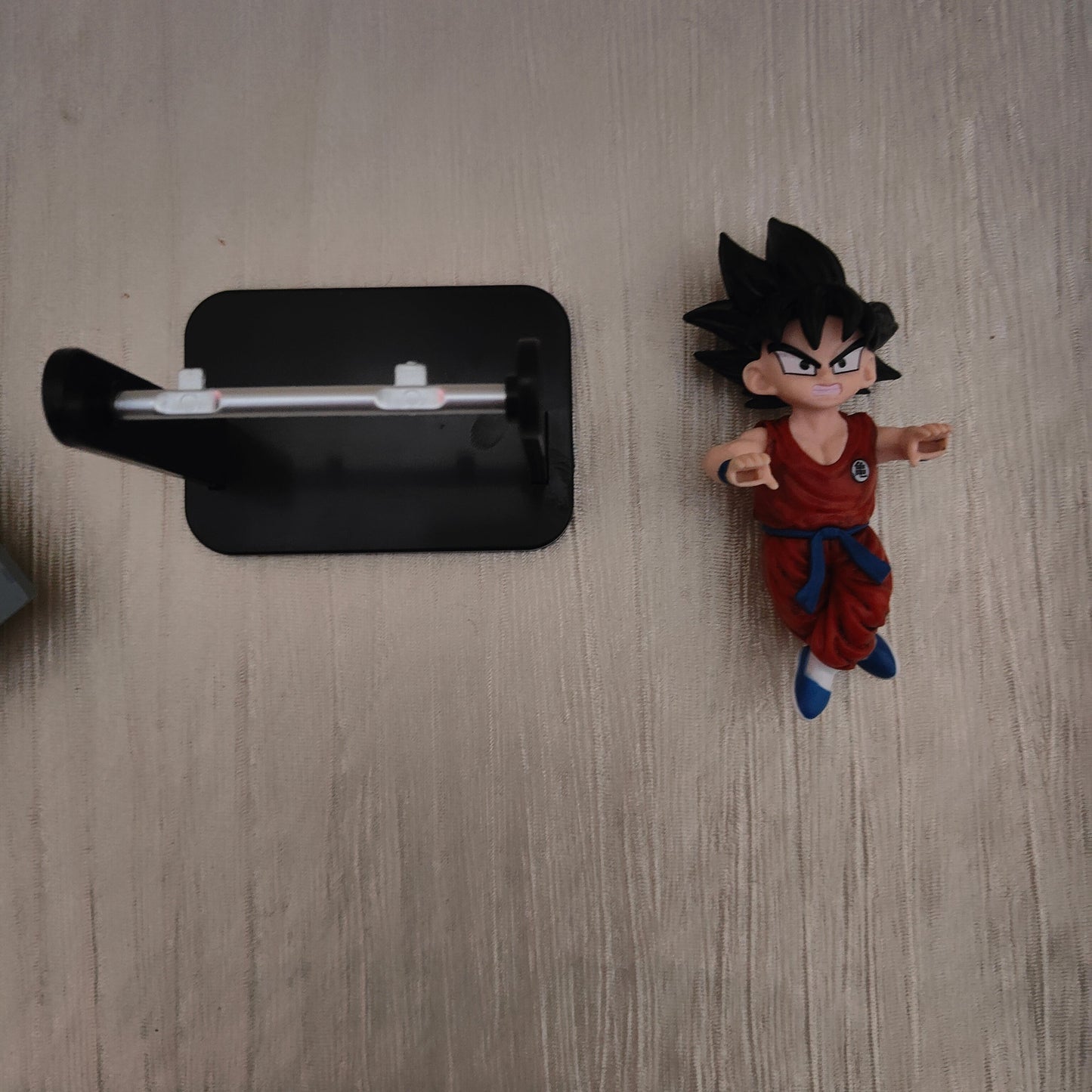 Goku Training Figure: Pull-Up Strength – Dragon Ball Z