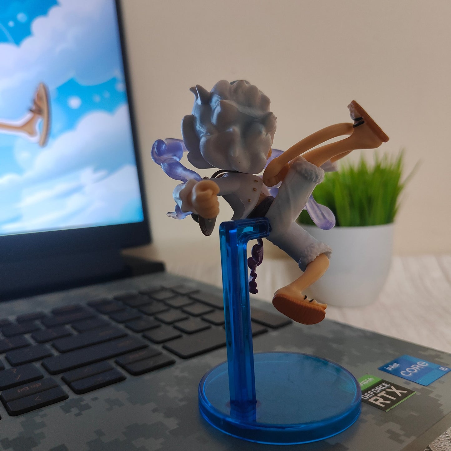 Monkey D. Luffy Gear Fifth Victorious Rest Figure – One Piece