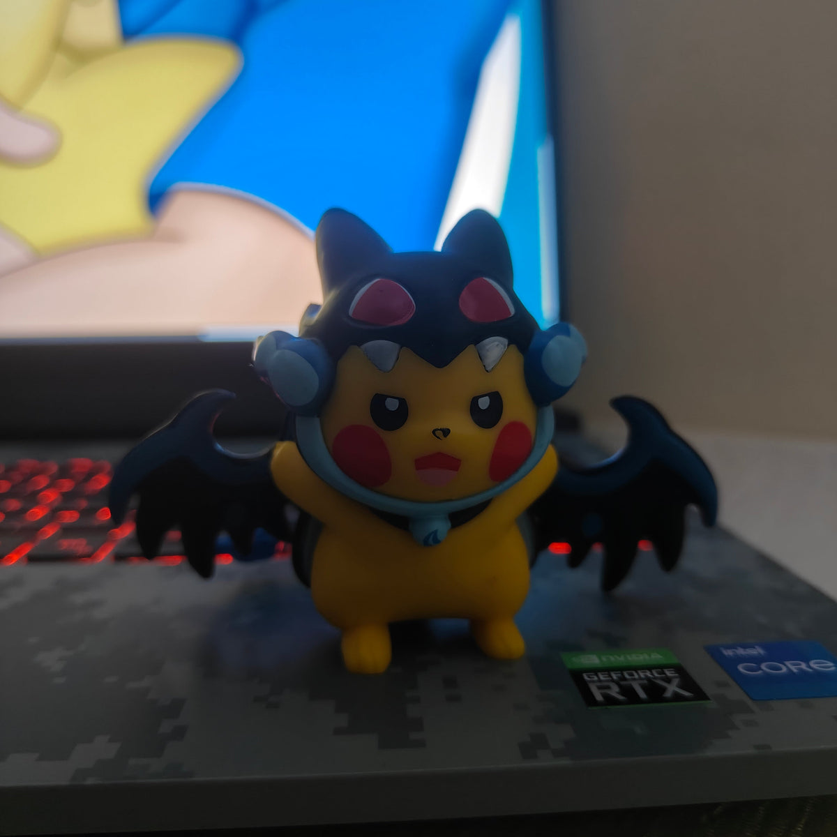 Pikachu Mega Charizard X Cosplay Figure – Pokémon