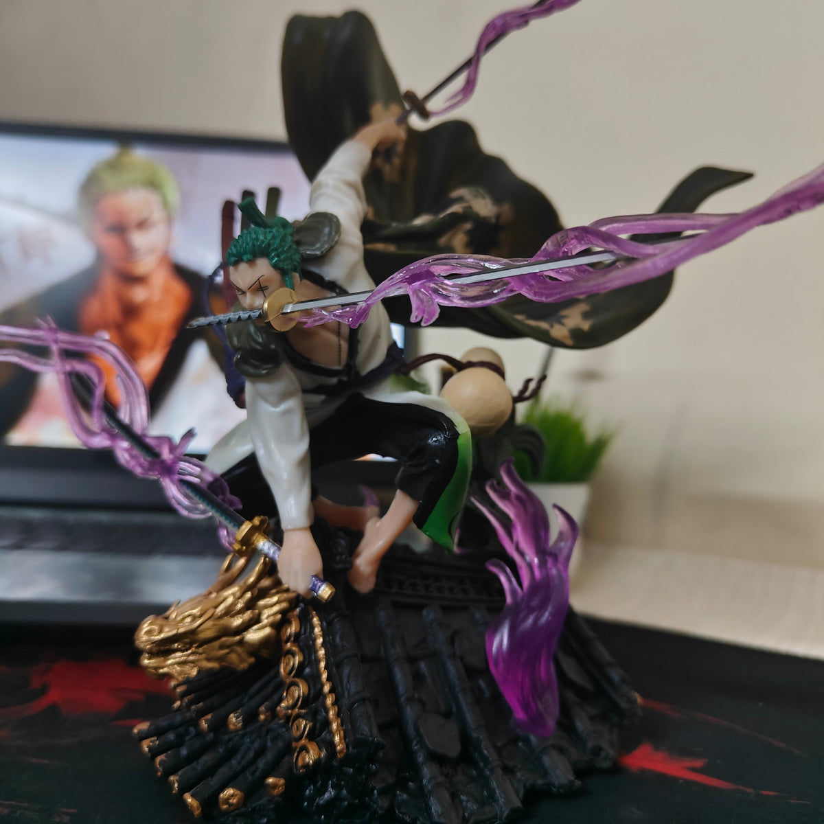 Roronoa Zoro Ashura Battle Mode Figure – One Piece