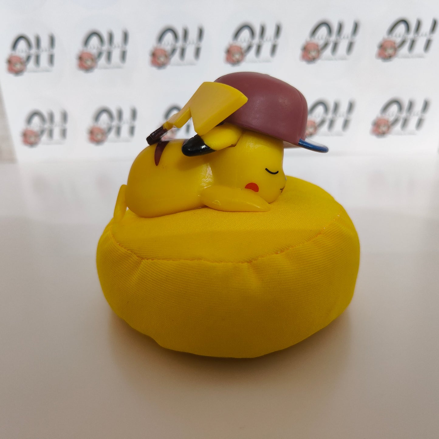 Pikachu with Ash's Hat Sleeping Bean Bag Figure – Pokémon