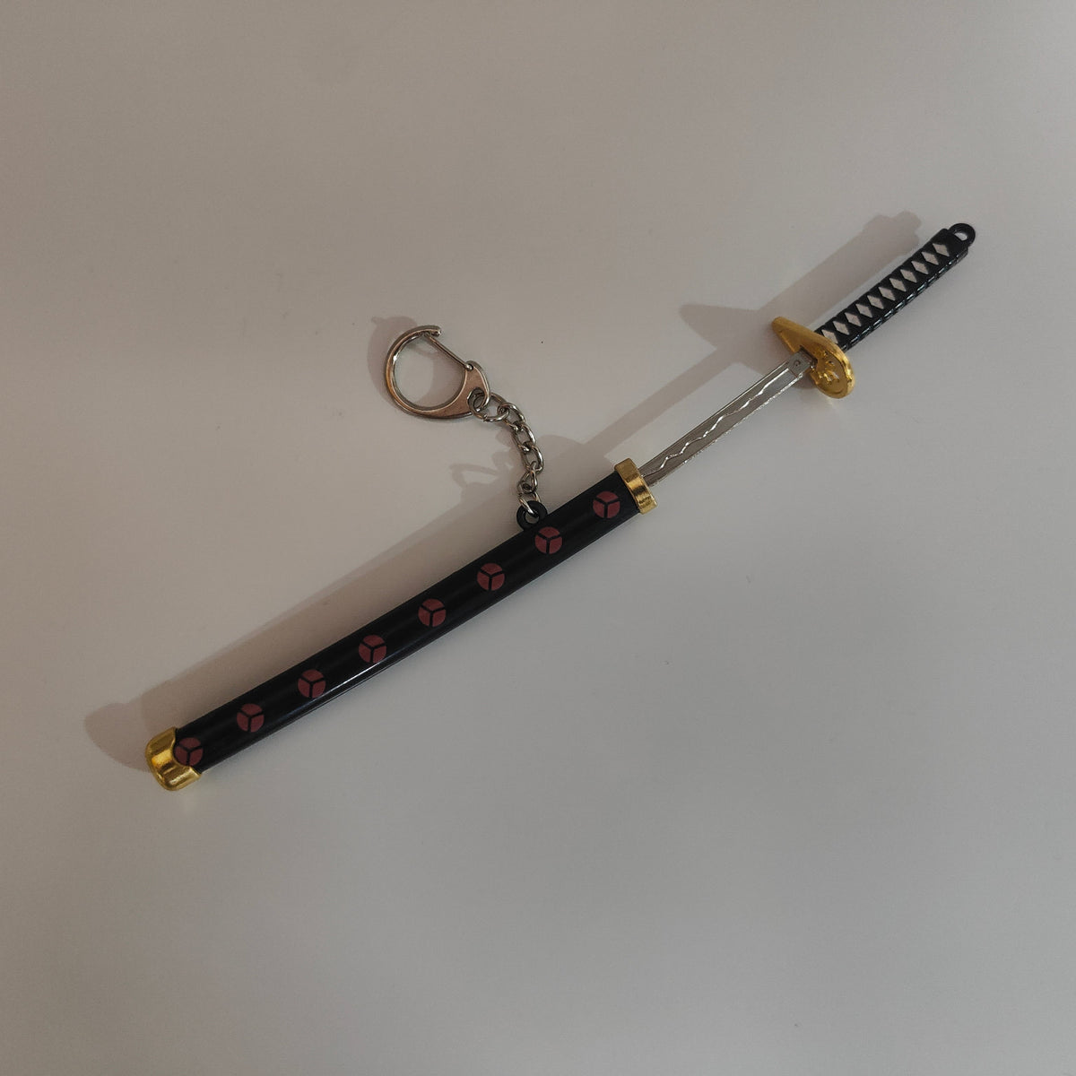 Roronoa Zoro Mini Katana Sword Keychain – Iconic Black Blade | One Piece